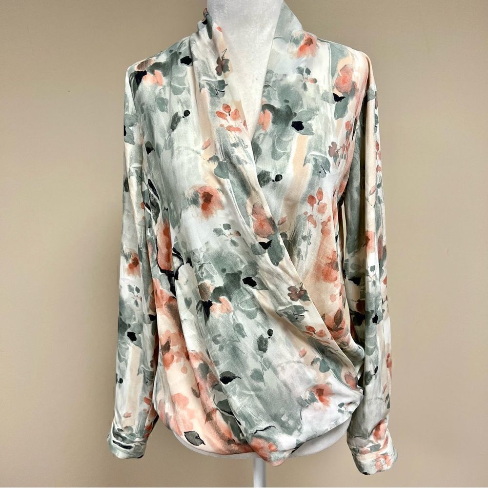 Pleione watercolor floral print wrap front top Sz XS